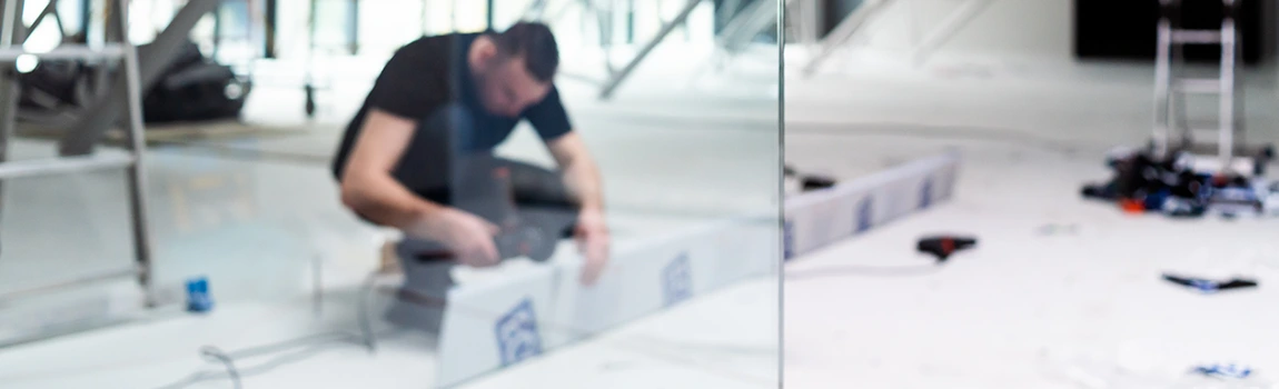 Emergency Commercial Glass Repair in Palm Beach Gardens, FL